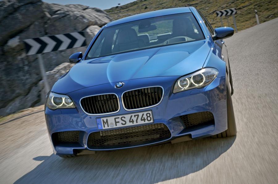  BMW M5 2011 года  (фото 311 из 344)